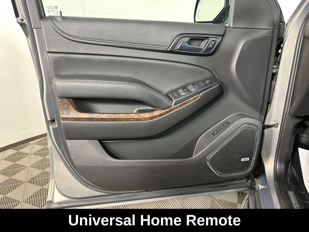 Used 2017 Chevrolet Tahoe LT w/ Luxury Package AWD/4WD image 20