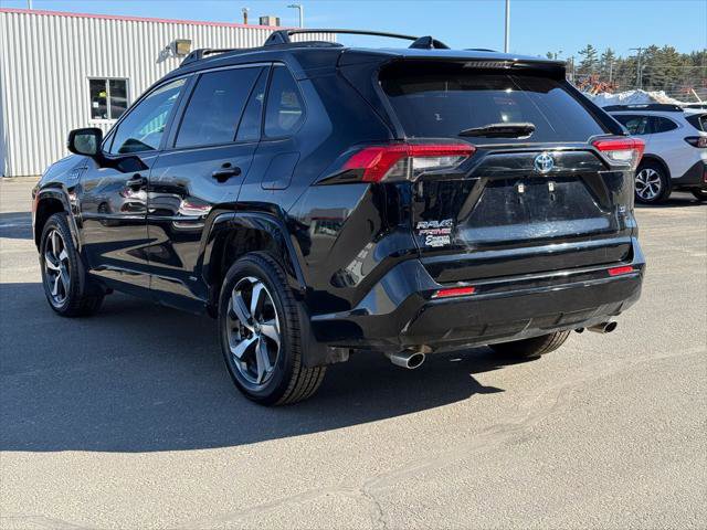 Used 2023 Toyota RAV4 SE w/ Weather & Moonroof Package AWD/4WD image 3