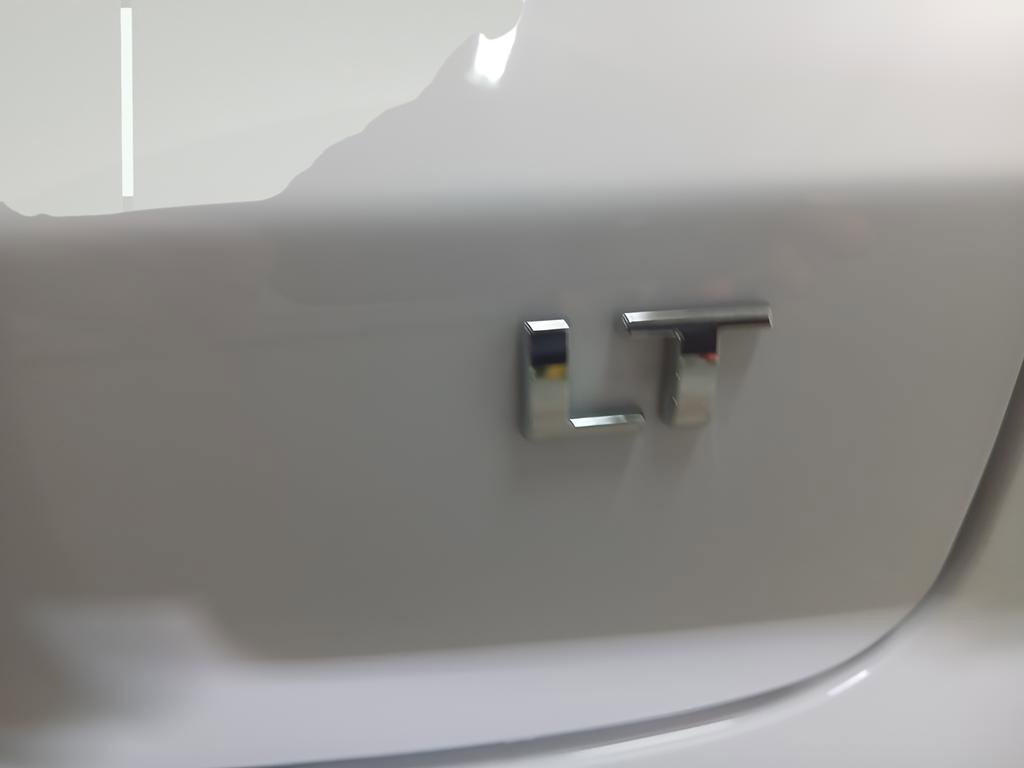 Used 2025 Chevrolet TrailBlazer LT w/ Driver Confidence Package image 13