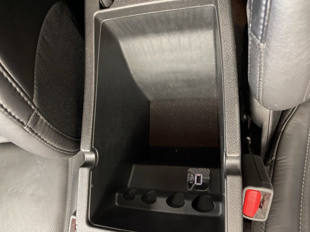 Used 2021 Jeep Cherokee Latitude Lux w/ Comfort/Convenience Group image 17