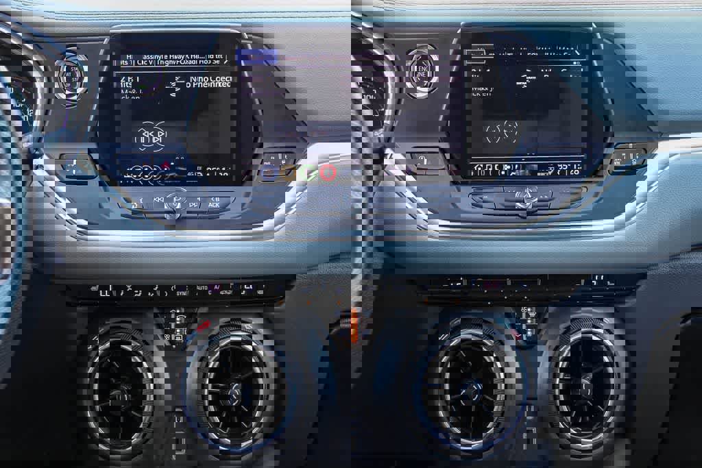 Used 2022 Chevrolet Blazer LT image 14