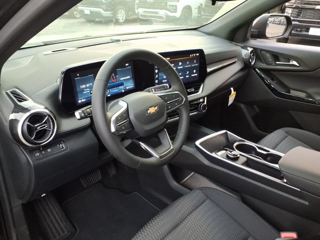 New 2027 Chevrolet Equinox LT FWD image 12