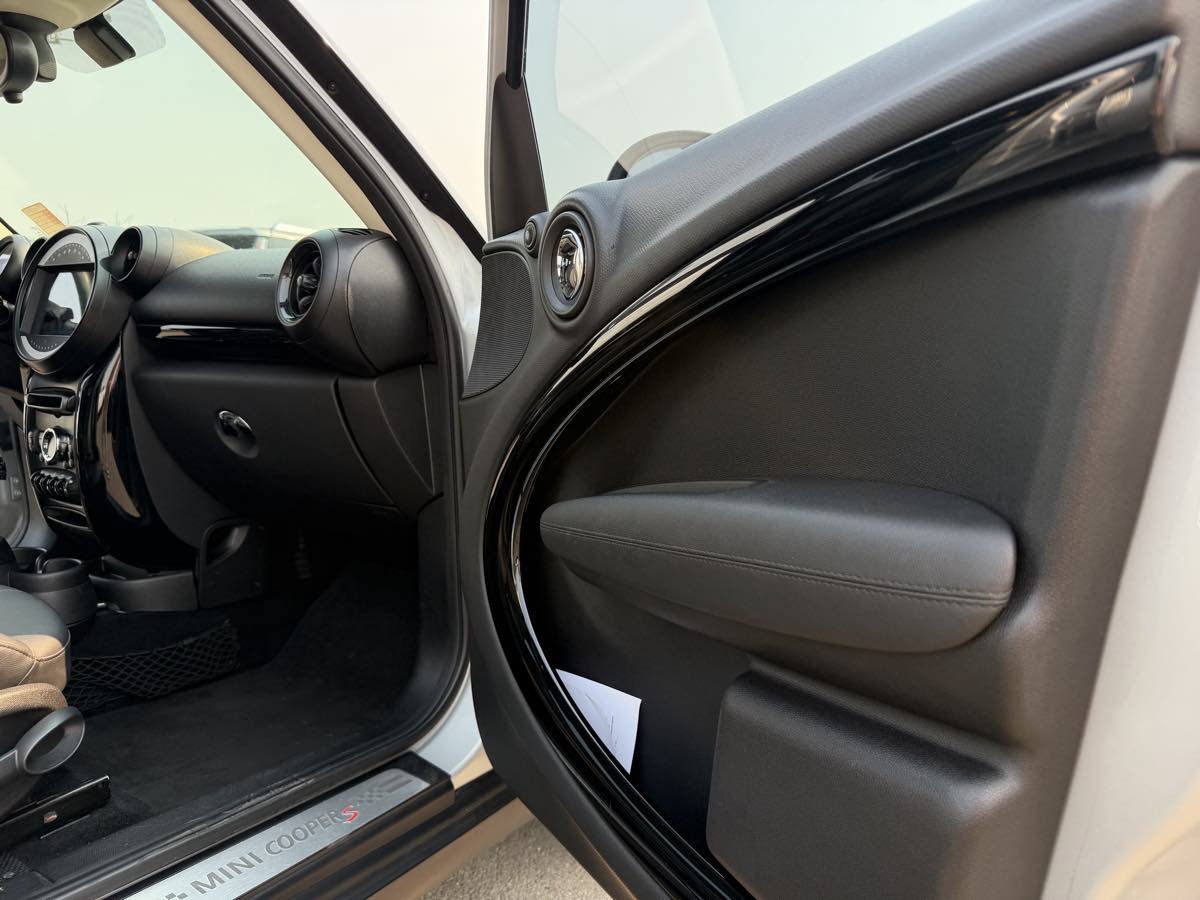 Used 2014 MINI Cooper Countryman S FWD image 19