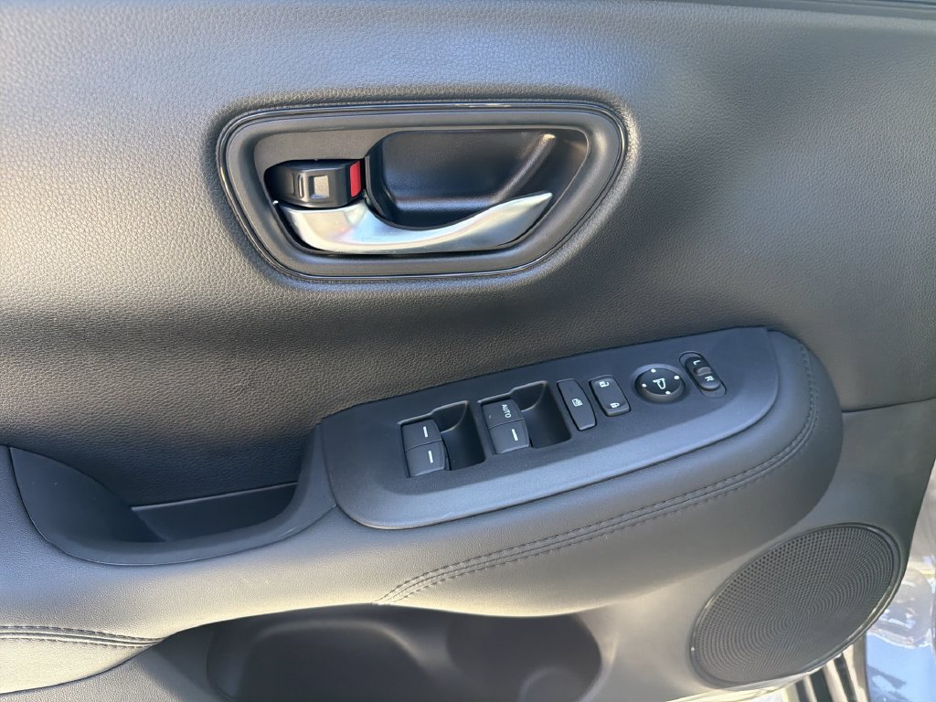 New 2027 Honda HR-V LX image 24