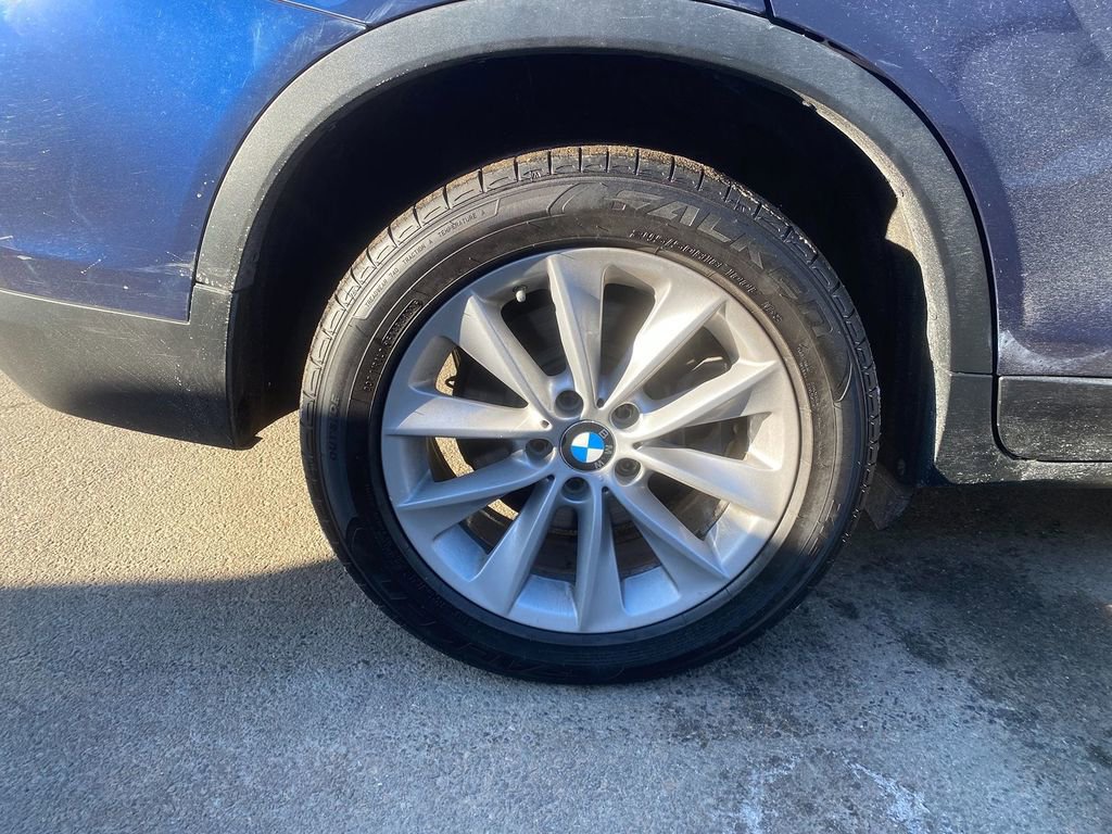 Used 2017 BMW X3 xDrive28i AWD/4WD image 29