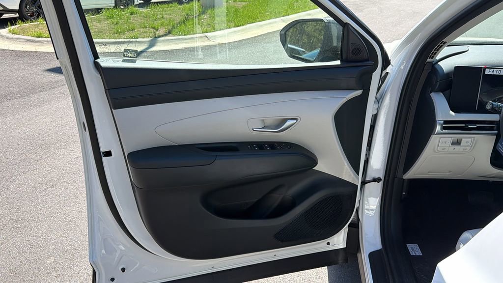 New 2026 Hyundai Tucson SEL image 11