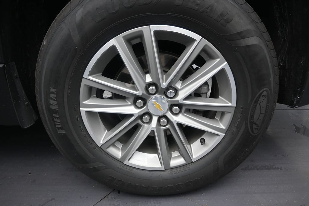 Used 2023 Chevrolet Traverse LT FWD image 10
