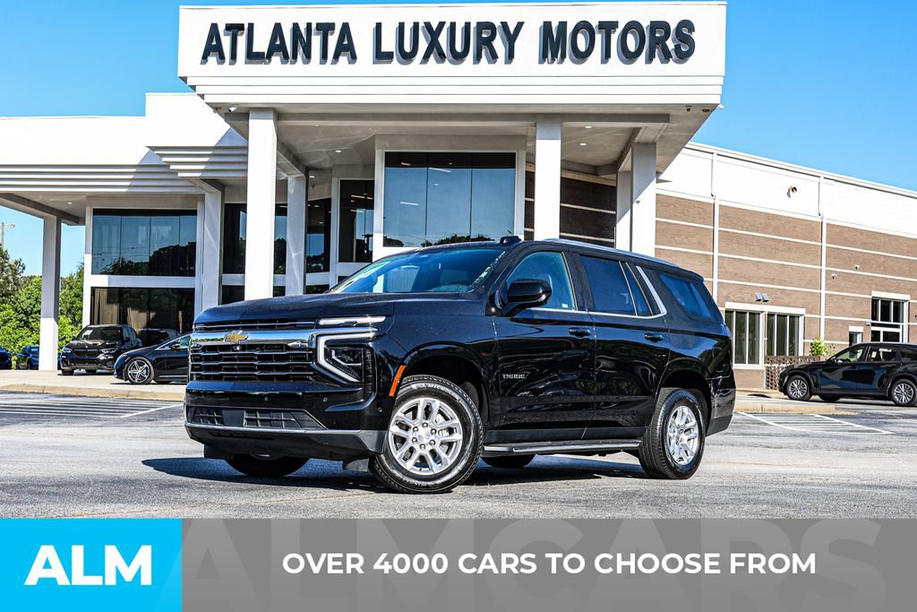 Used 2025 Chevrolet Tahoe LT AWD/4WD image 2