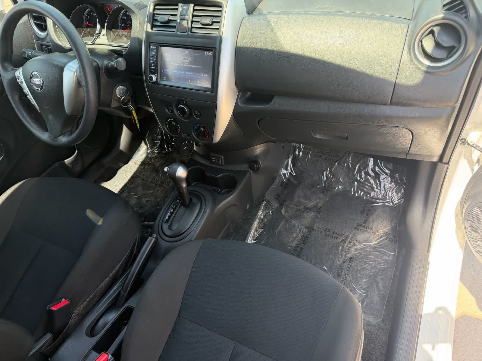 Certified 2019 Nissan Versa Note S FWD image 10