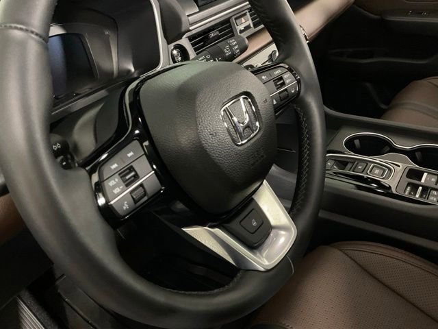 Used 2025 Honda Pilot Elite image 20