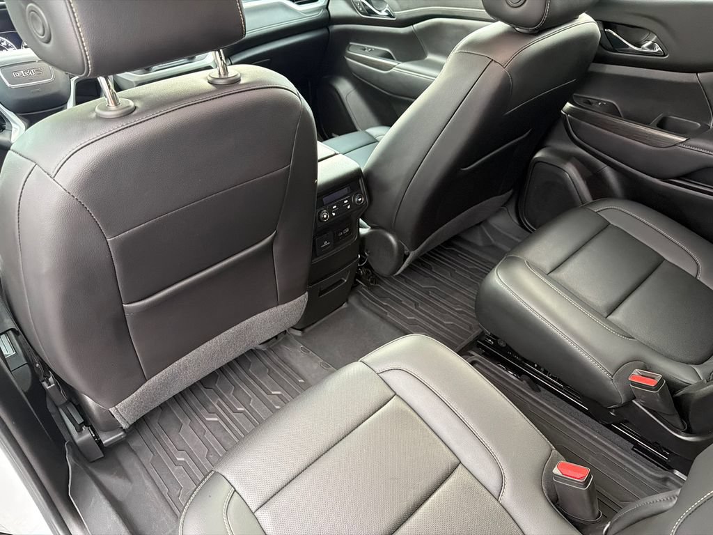Used 2023 GMC Acadia SLT w/ Elevation Edition AWD/4WD image 15