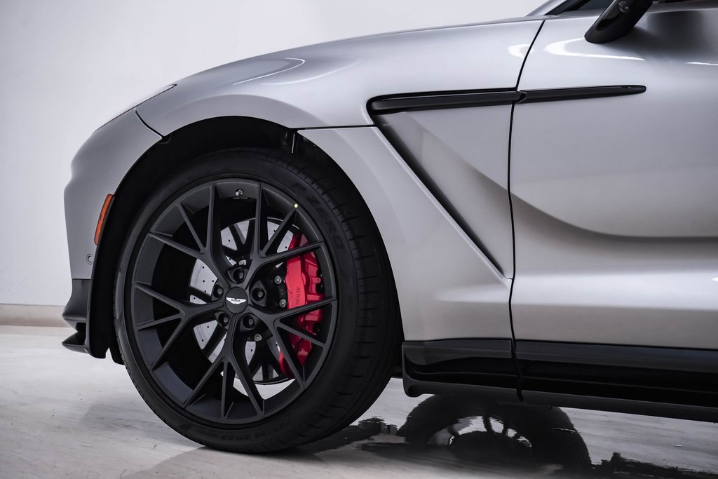 New 2025 Aston Martin DBX 707 image 14