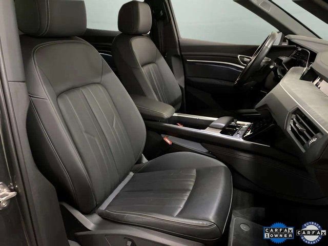Used 2024 Audi Q8 e-tron Premium Plus image 87