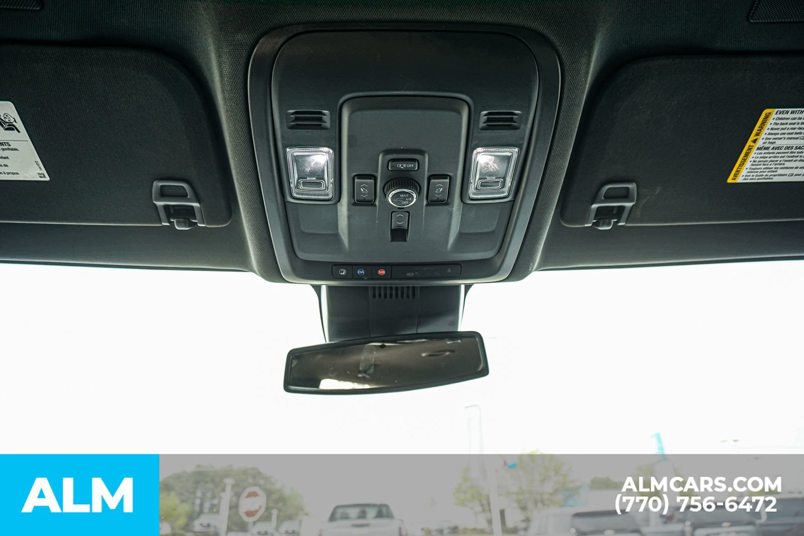 Used 2025 Chevrolet Suburban Premier AWD/4WD image 62