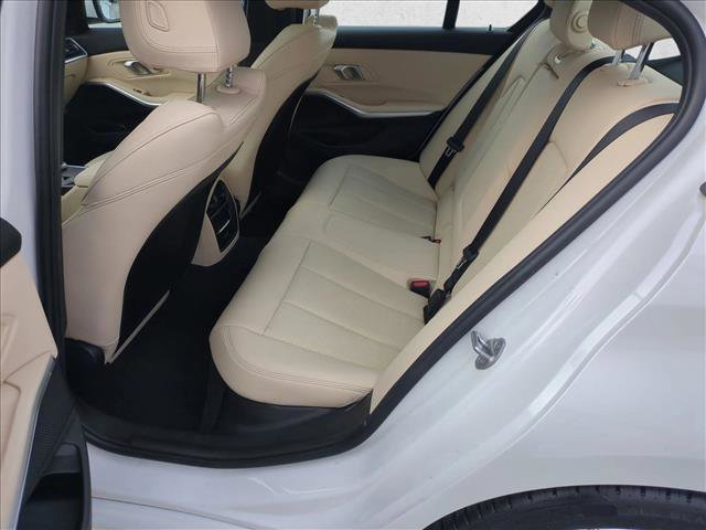 Used 2024 BMW 330i Sedan w/ Convenience Package RWD image 20