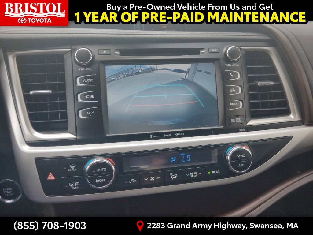 Used 2018 Toyota Highlander XLE AWD/4WD image 24