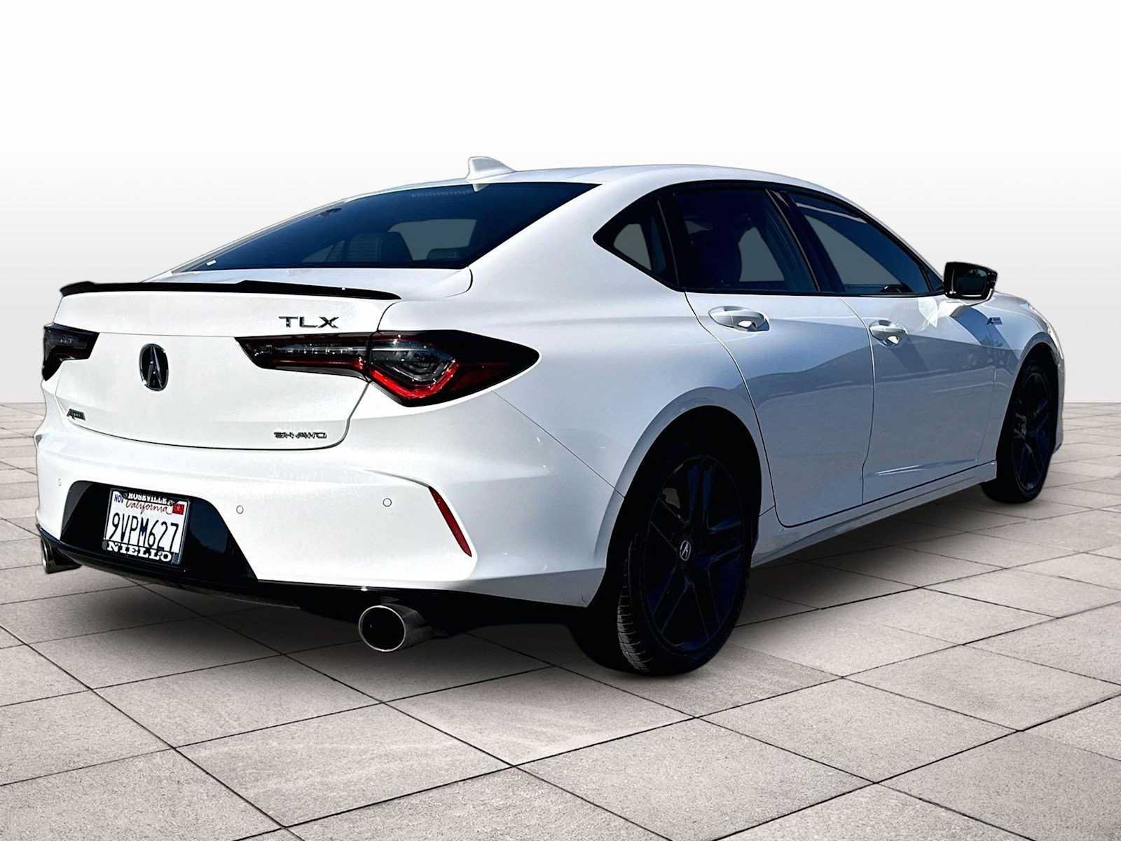 Used 2025 Acura TLX w/ A-SPEC Package AWD/4WD image 16