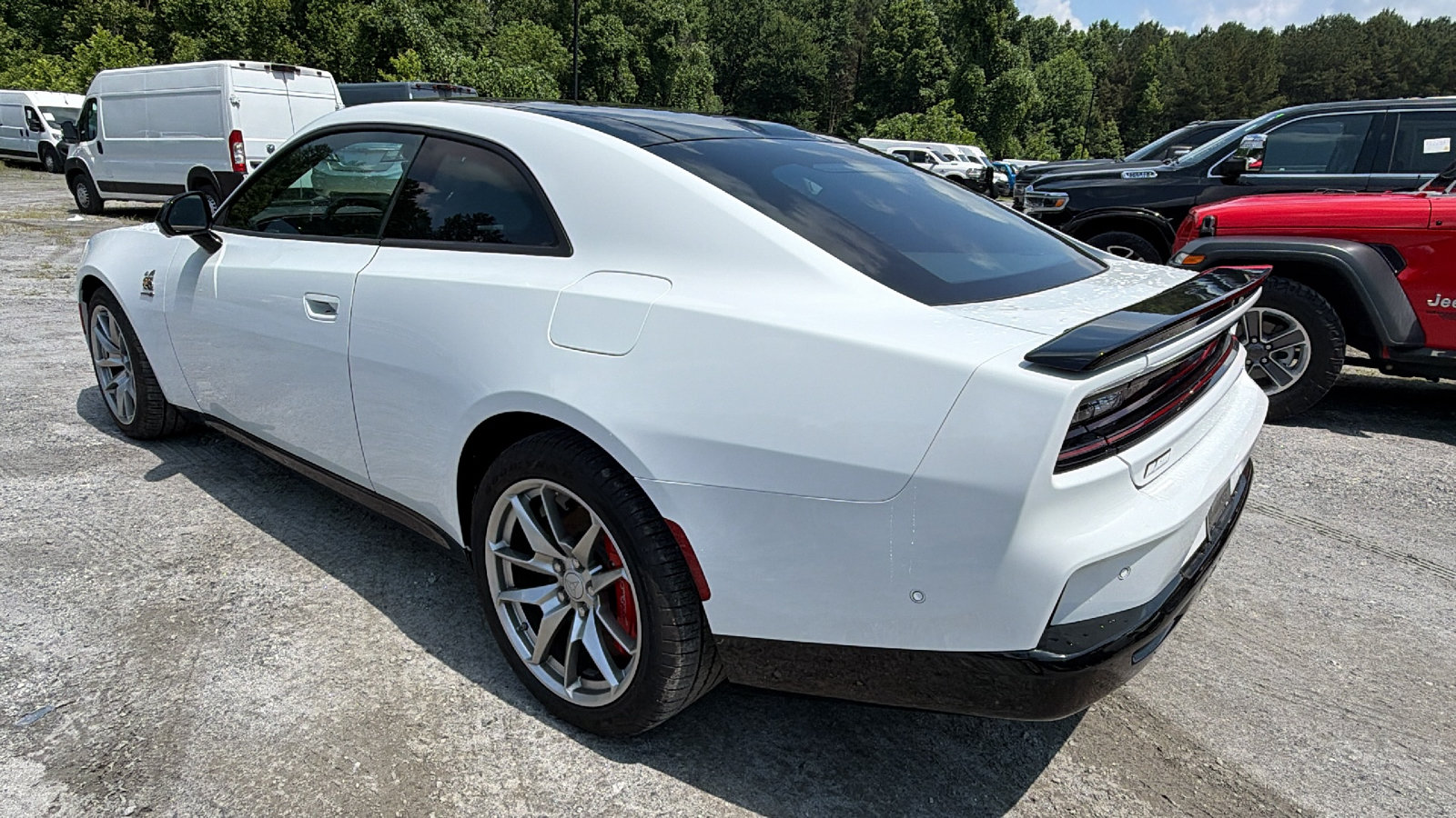 Used 2024 Dodge Charger Daytona Scat Pack w/ Plus Group AWD/4WD image 10