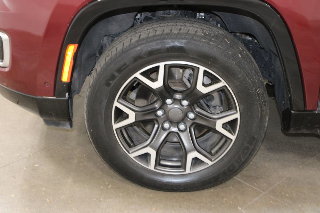 Used 2024 Jeep Wagoneer Series III AWD/4WD image 61