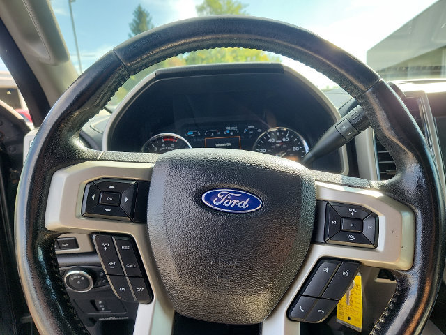 Used 2021 Ford F250 Lariat w/ Lariat Value Package AWD/4WD image 19