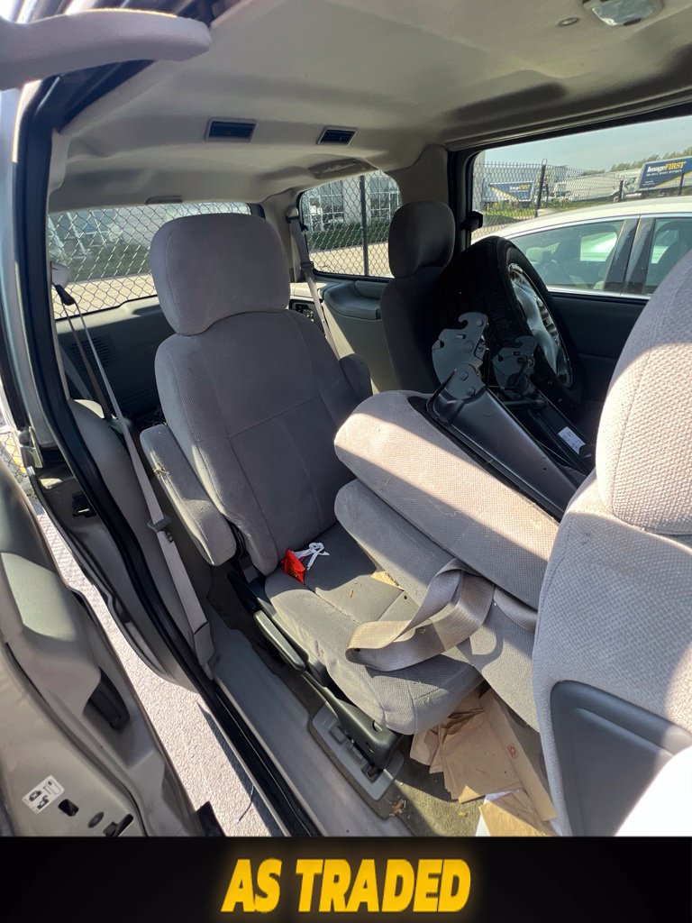 Used 2004 Oldsmobile Silhouette GL FWD image 11