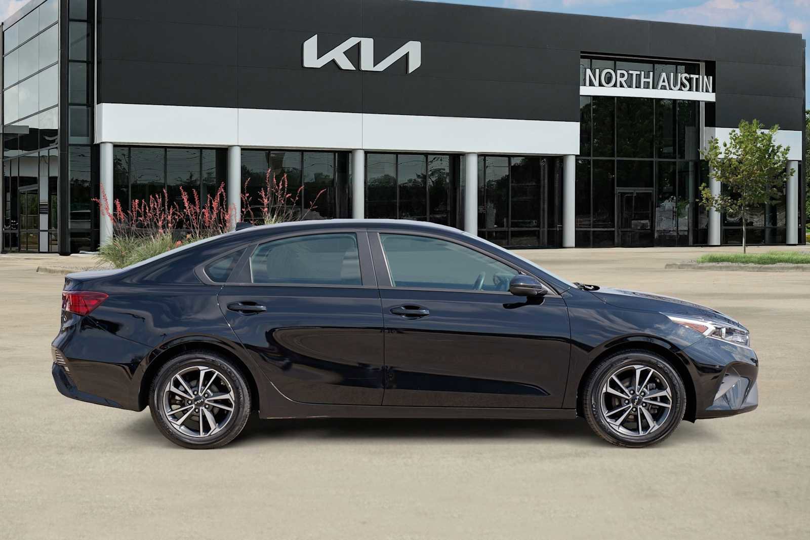 Certified 2024 Kia Forte LXS image 7