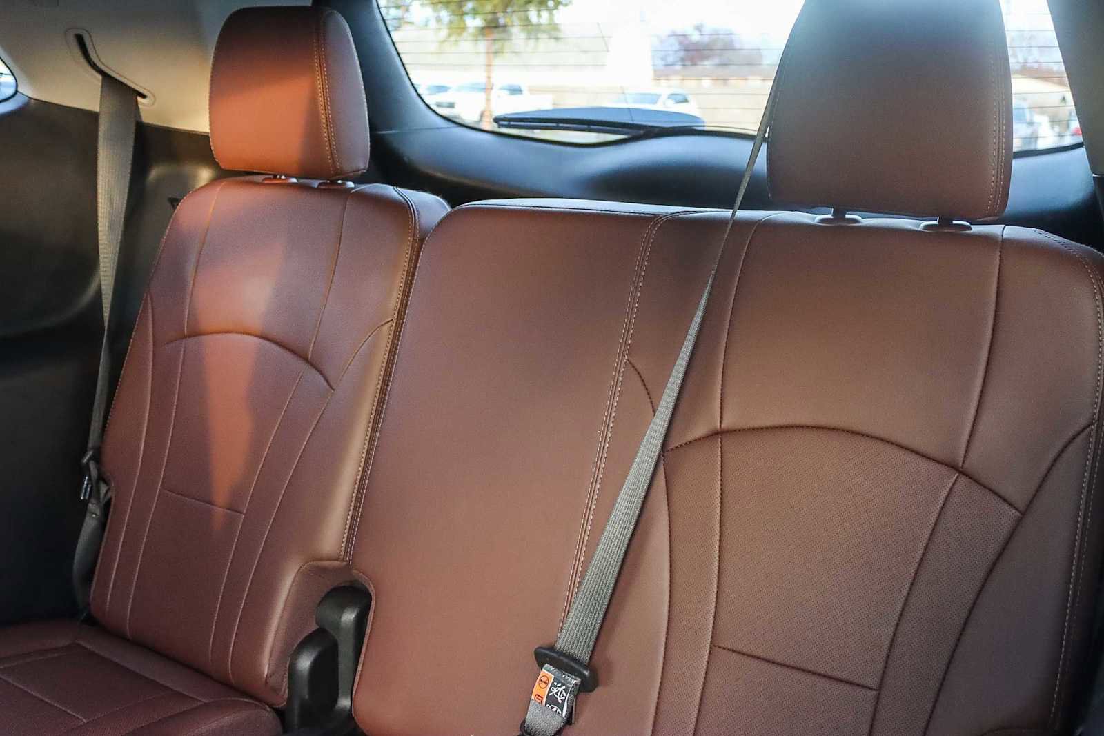 Used 2021 Buick Enclave Avenir w/ Avenir Technology Package image 17