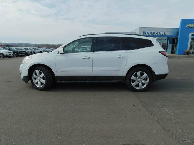 Used 2017 Chevrolet Traverse LT w/ Style and Technology Package image 11