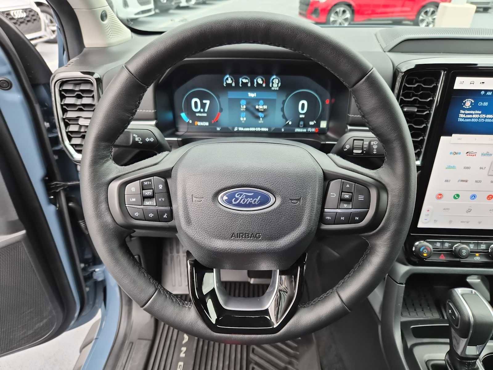 Used 2025 Ford Ranger Lariat w/ Advanced Towing Package image 19