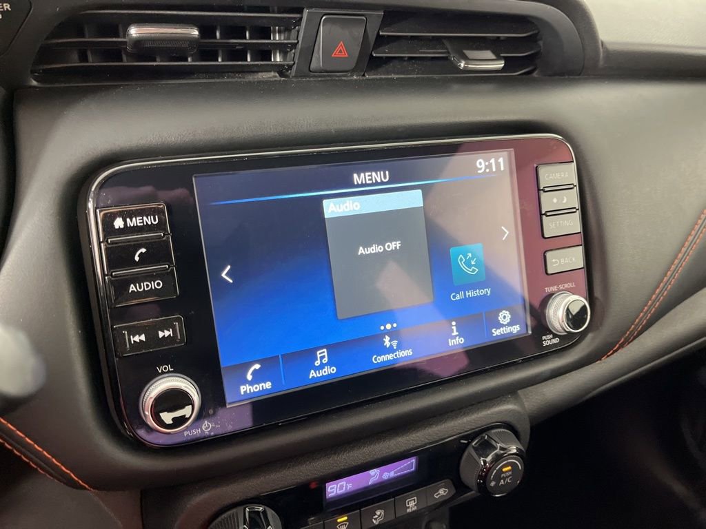 Used 2024 Nissan Kicks SR image 28