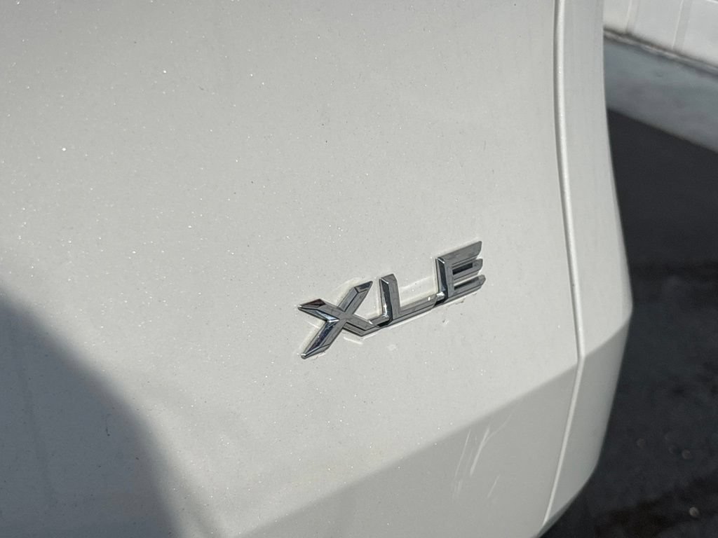Used 2024 Toyota Grand Highlander AWD image 38