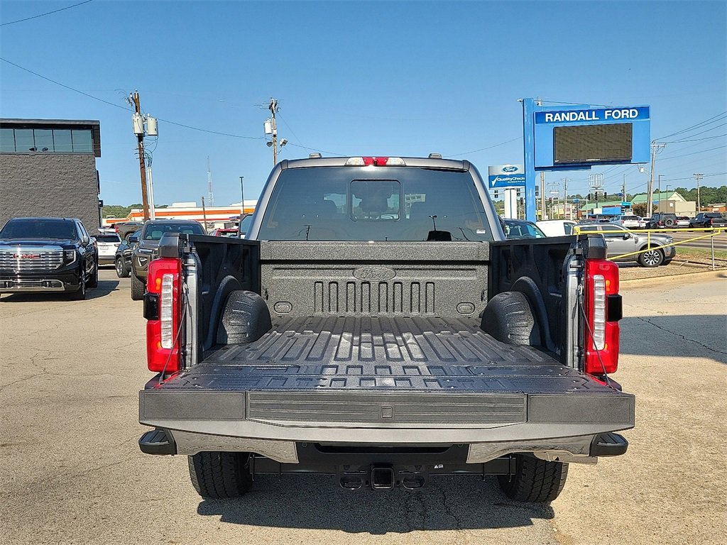 New 2026 Ford F250 Lariat image 8