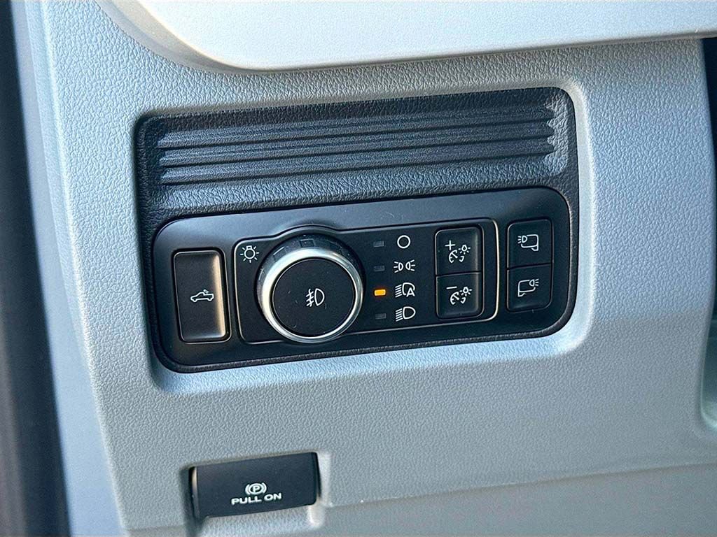 New 2026 Ford F350 XLT AWD/4WD image 21