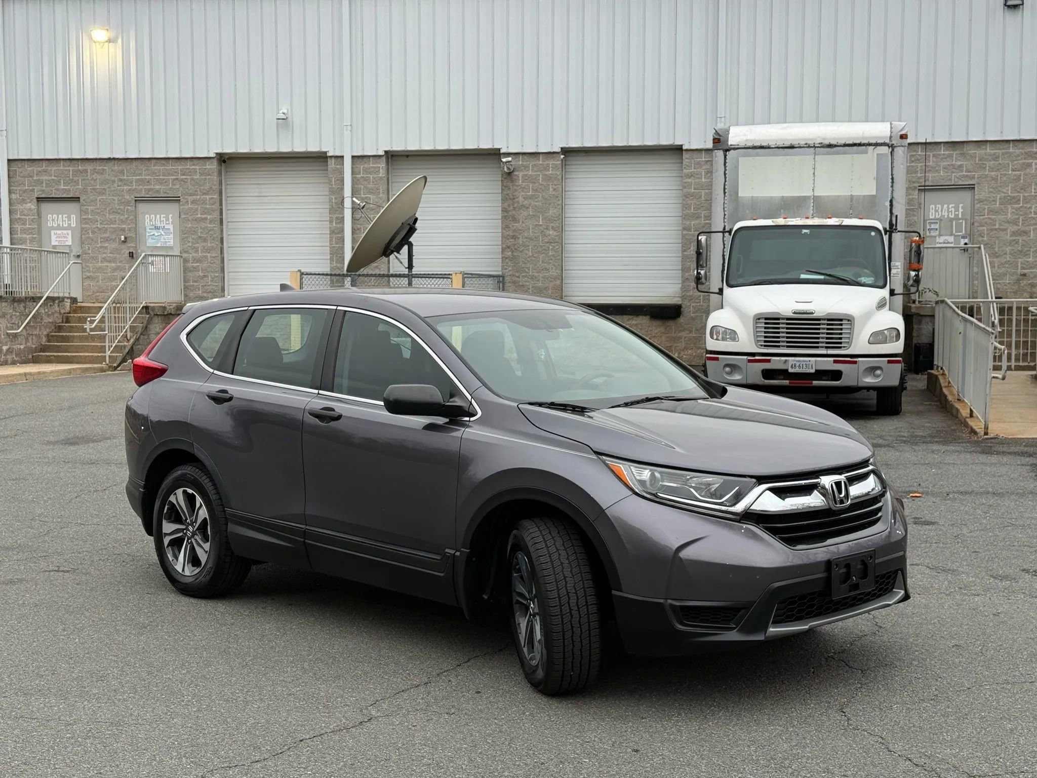 Used 2019 Honda CR-V LX image 3