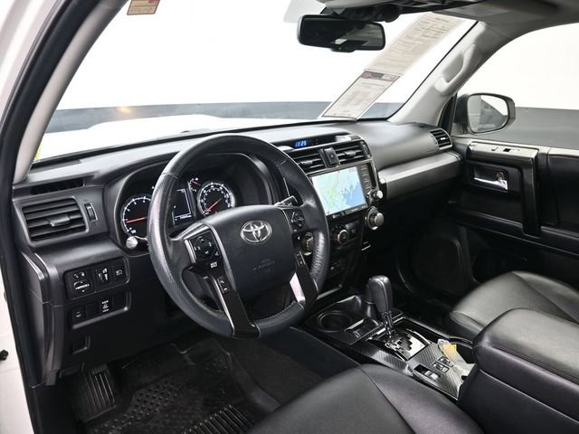 Certified 2021 Toyota 4Runner Venture w/ Moonroof Package AWD/4WD image 24