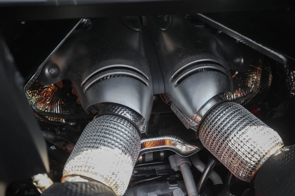 Certified 2025 Ferrari 296 GTS RWD image 23