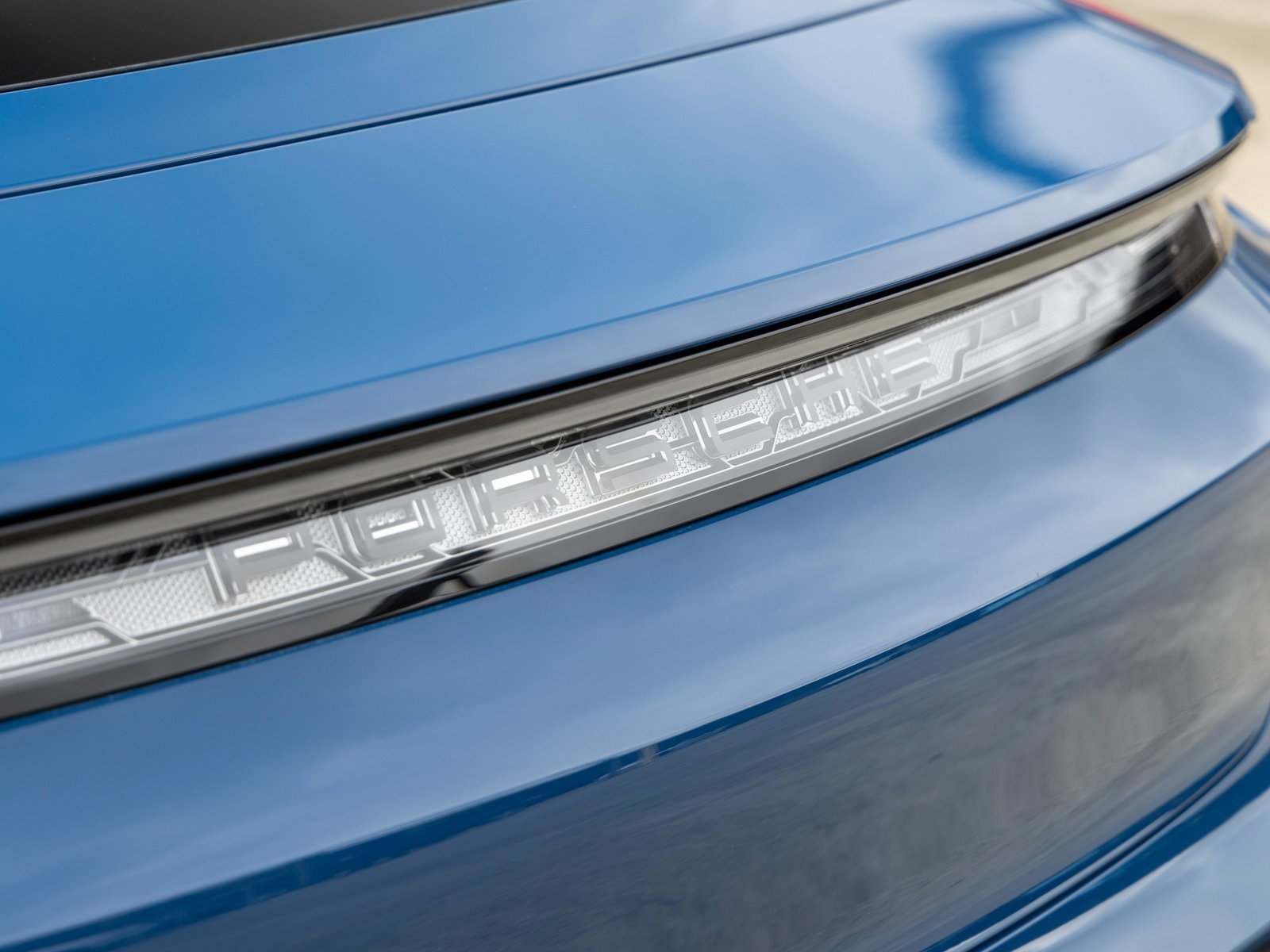 New 2025 Porsche Taycan 4S image 19