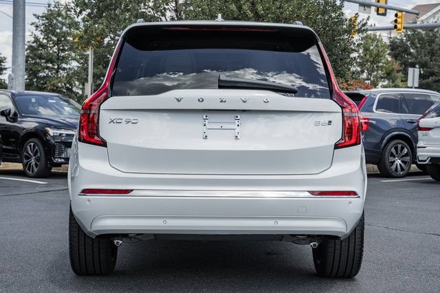 Used 2026 Volvo XC90 B6 Ultra w/ Protection Package AWD/4WD image 5