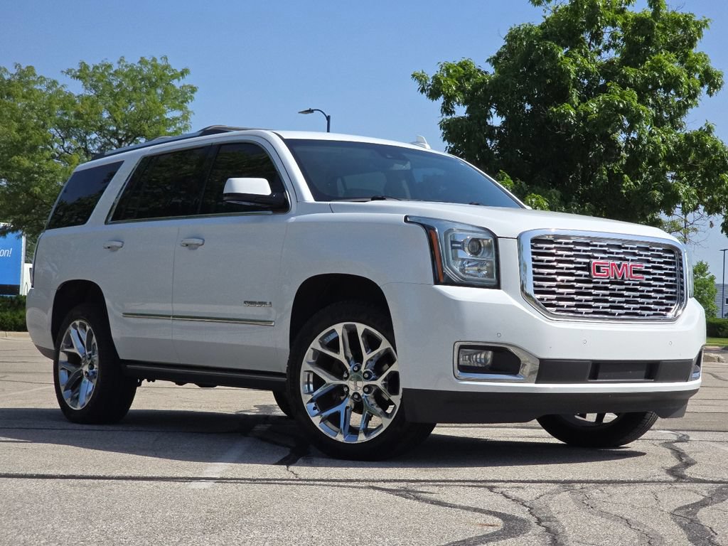 Used 2019 GMC Yukon Denali w/ Denali Ultimate Package AWD/4WD image 2