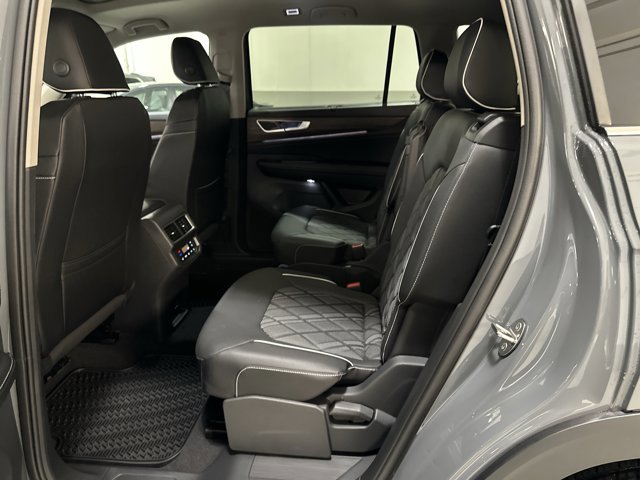 New 2026 Volkswagen Atlas SEL Premium R-Line image 22