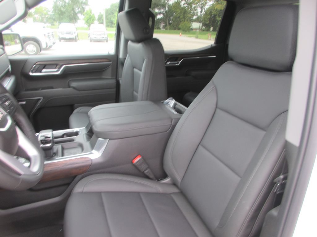 New 2026 GMC Sierra 1500 SLT w/ SLT Premium Package AWD/4WD image 11