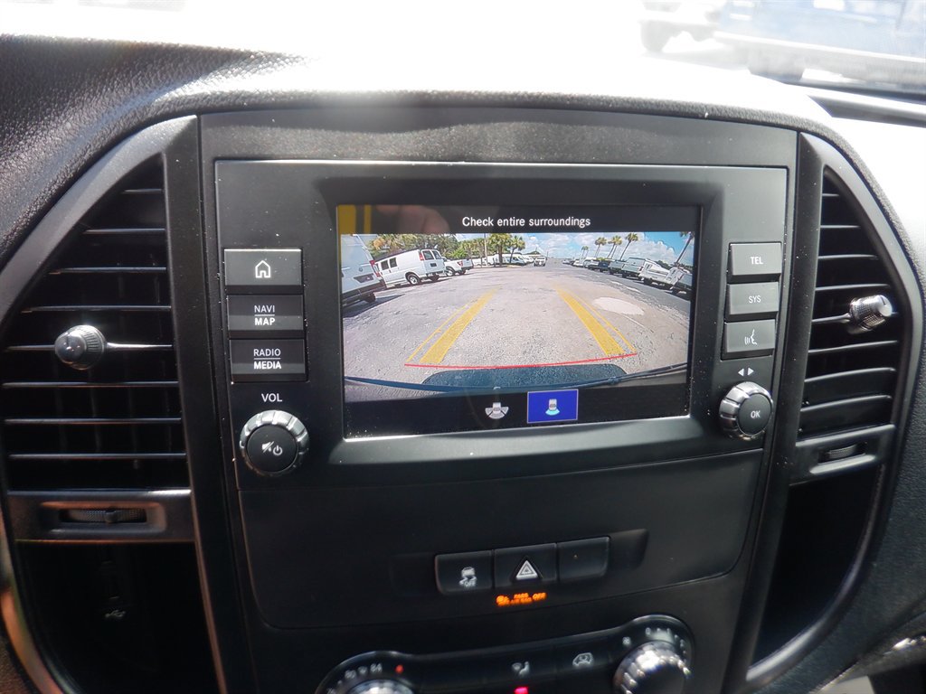 Used 2022 Mercedes-Benz Metris image 15