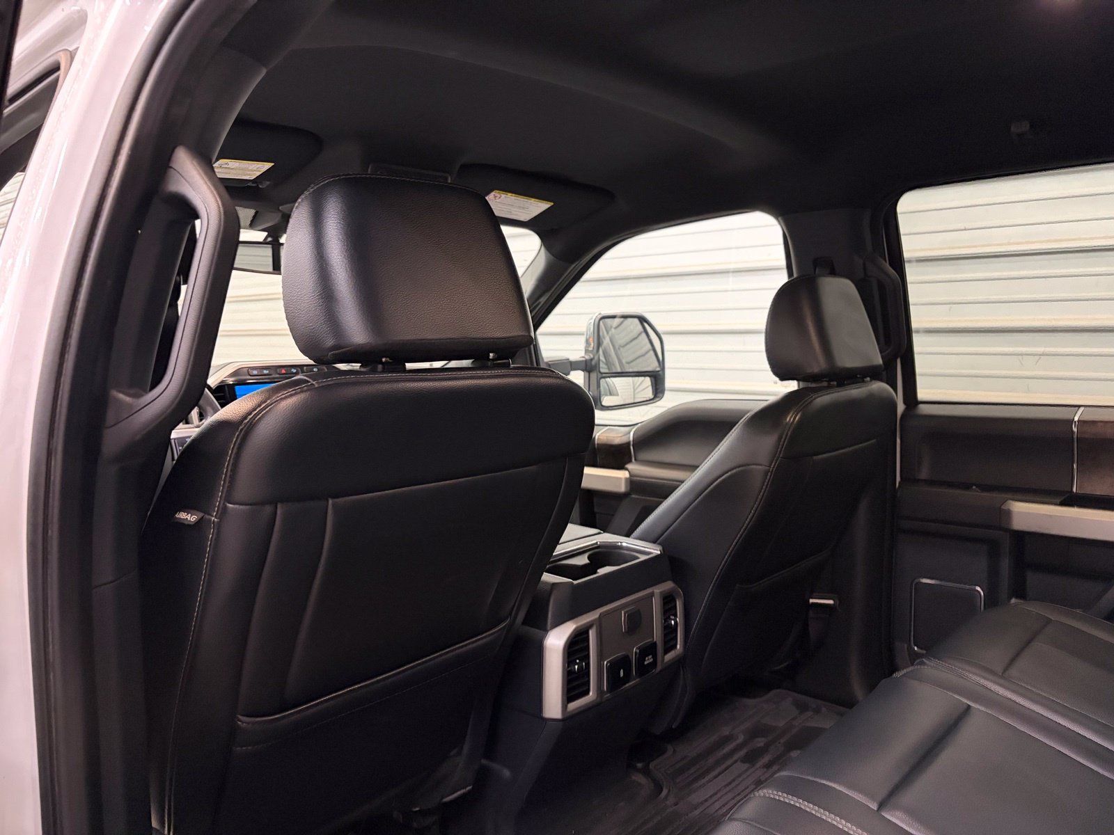 Used 2022 Ford F350 Lariat w/ Lariat Ultimate Package AWD/4WD image 22