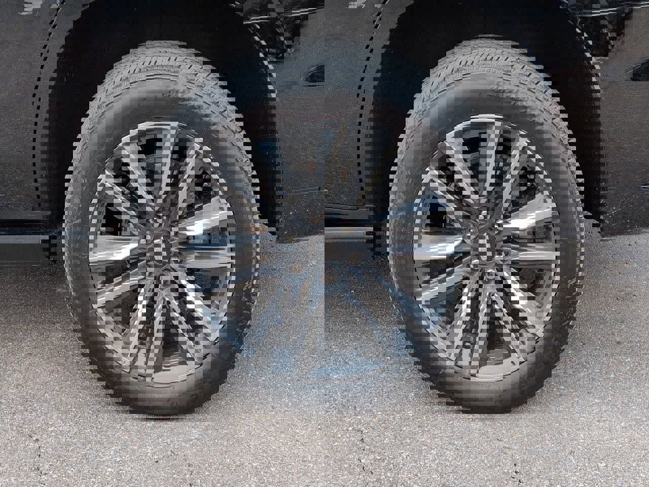 Used 2023 Cadillac Escalade Sport Platinum image 13