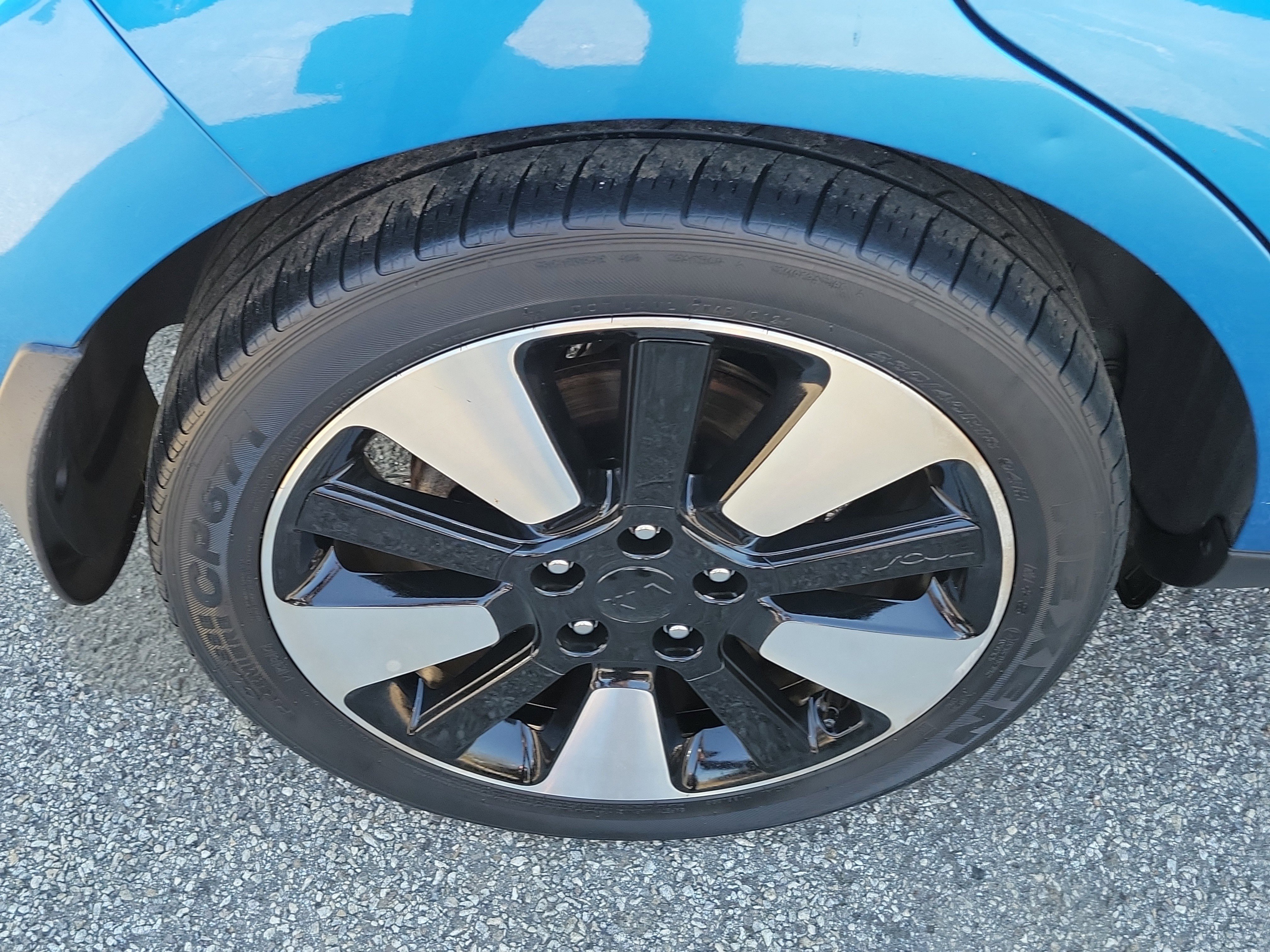 Used 2016 Kia Soul + w/ Designer's Package image 7