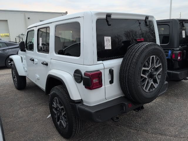 Used 2024 Jeep Wrangler Sahara w/ Technology Group image 2