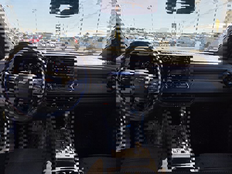 Used 2023 Chevrolet Colorado W/T image 11