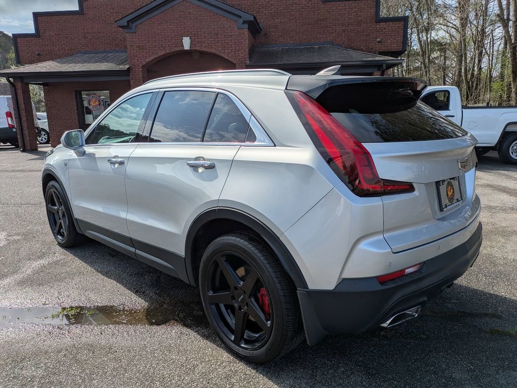 Used 2019 Cadillac XT4 Luxury w/ Cold Weather Package image 6