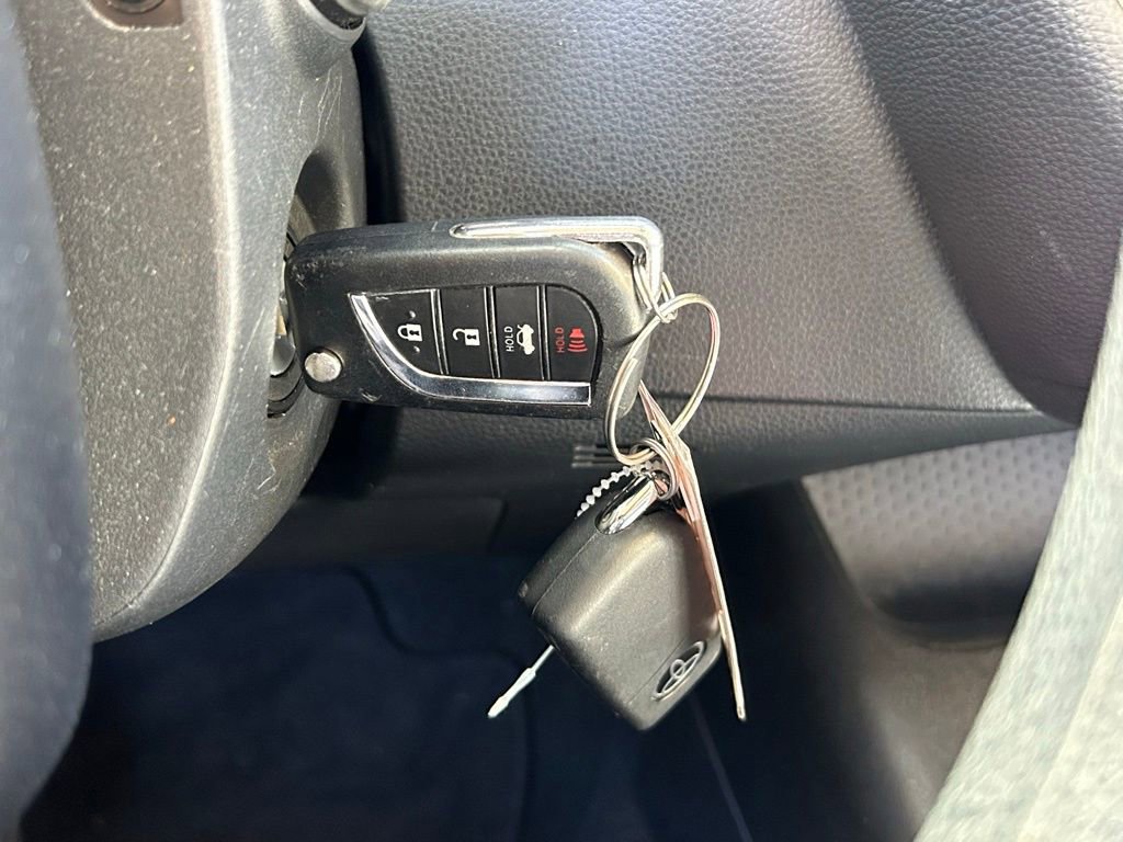 Used 2024 Toyota Corolla LE image 42