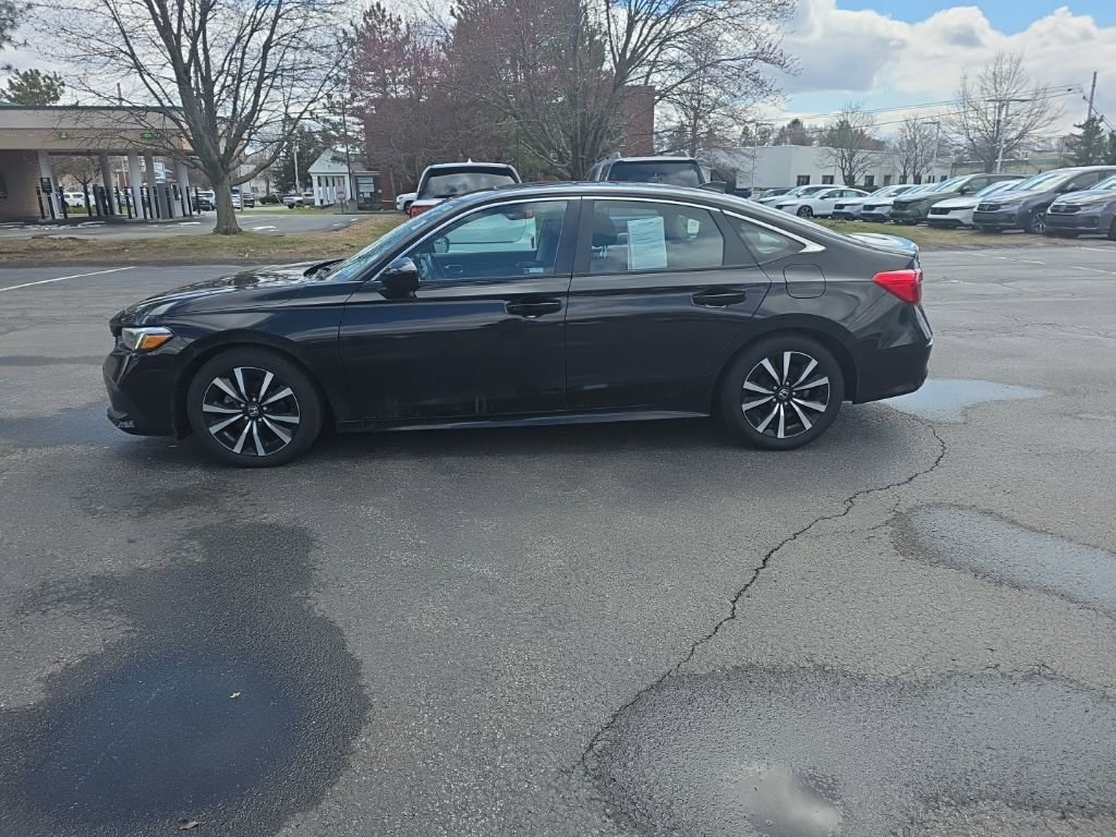 Used 2023 Honda Civic EX image 4